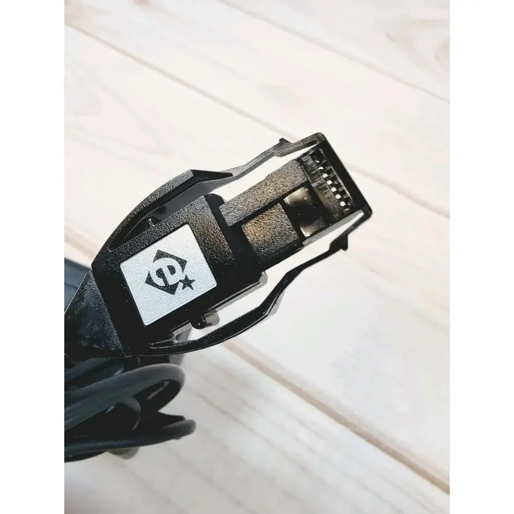 Motorola Cell Phone Charger SPN4457A Input 120VAC/60Hz/1W Output 8.8VAC/340mA—25